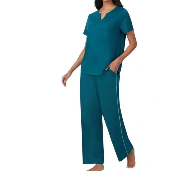 Carole Hochman Midnight Women's 3-piece PJ Set
NWT (S) - Picture 4 of 5